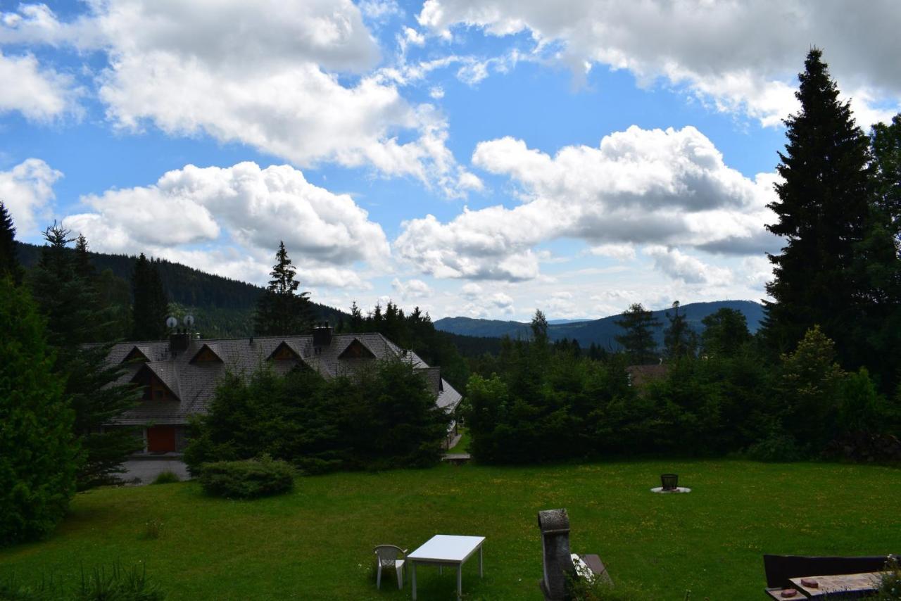 Apartmány Kubova Huť Exterior foto