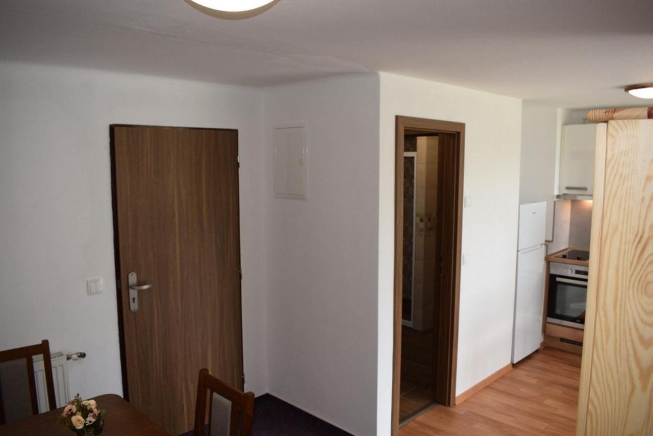 Apartmány Kubova Huť Exterior foto