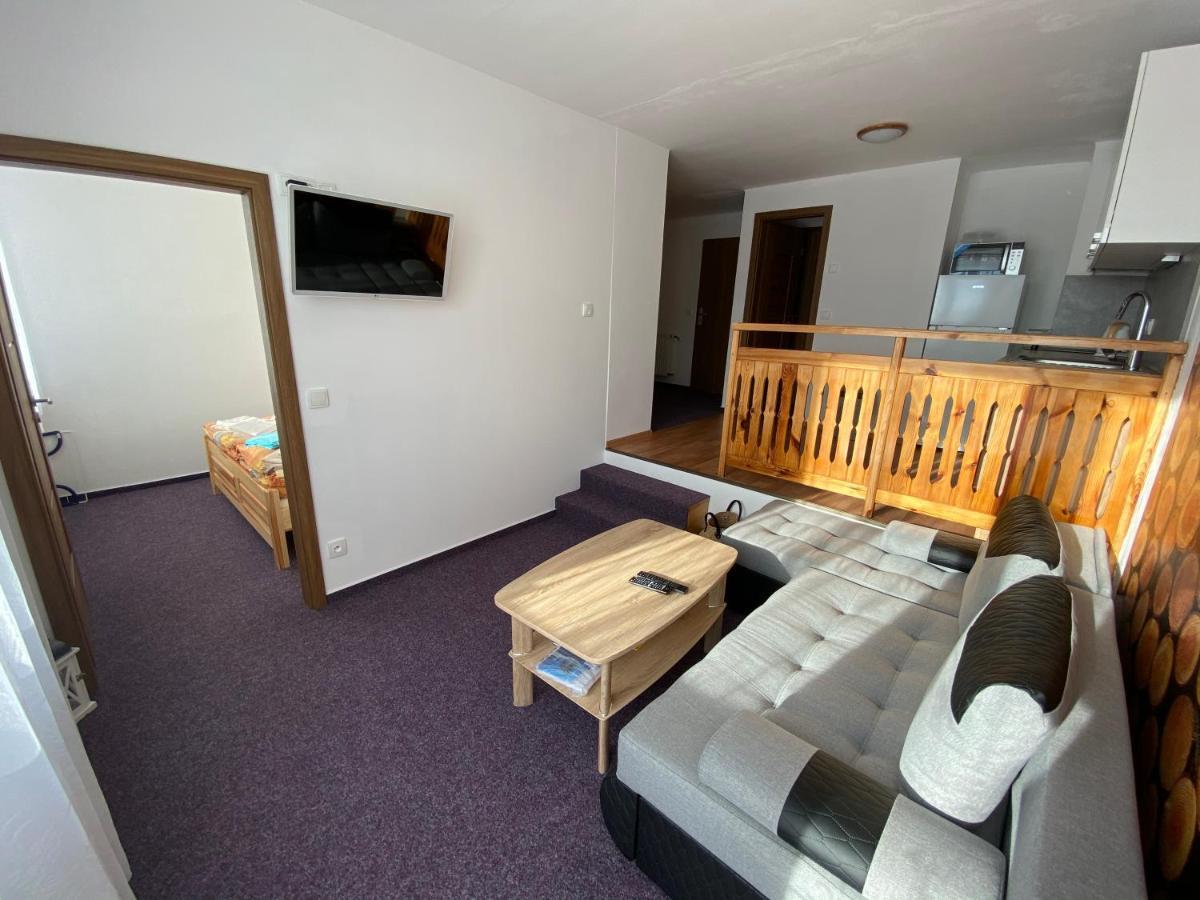 Apartmány Kubova Huť Exterior foto